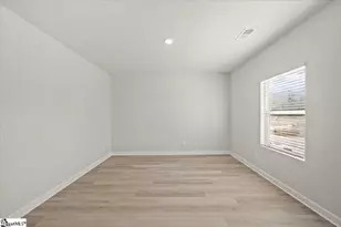 1600 Switchback Cir, Moore, SC 29369 - Photo 4