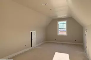 4058 Hollybank Dr, Spartanburg, SC 29303 - Photo 16