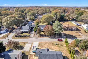 218 Beatrice St, Greenville, SC 29611 - Photo 16