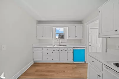 113 Robinson Avenue, Easley, SC 29640 - Photo 12