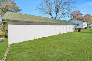 500 W Calhoun St, Joanna, SC 29351 - Photo 40