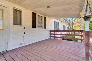 500 W Calhoun St, Joanna, SC 29351 - Photo 10