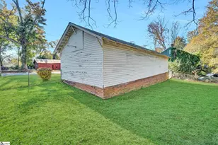 500 W Calhoun St, Joanna, SC 29351 - Photo 38