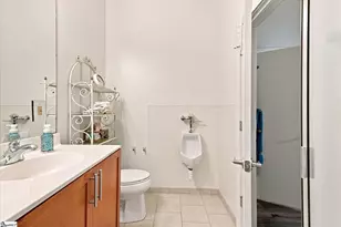400 Mills Ave, Greenville, SC 29605 - Photo 14