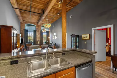 400 Mills Avenue #305, Greenville, SC 29605 - Photo 6