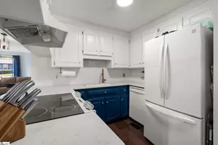 1067 Summit Dr, Greenville, SC 29609 - Photo 14