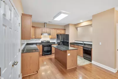 27 Hillsborough Drive, Anderson, SC 29621 - Photo 12