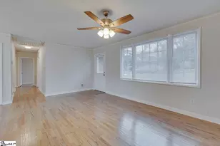 15 Strawberry Dr, Greenville, SC 29617 - Photo 6