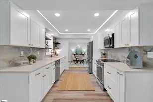 198 Old Plantation Rd, Travelers Rest, SC 29690 - Photo 10