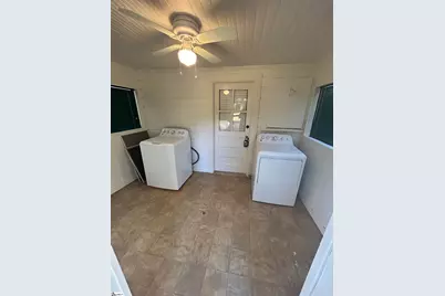 9 E Mountain View Avenue, Greenville, SC 29609 - Photo 16