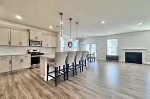 21 Dodd Trl, Greenville, SC 29605 - Photo 8