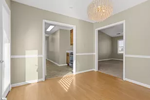 5435 Parris Bridge Rd, Boiling Springs, SC 29316 - Photo 10