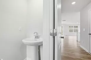 119 Tango Dr, Clinton, SC 29325 - Photo 4