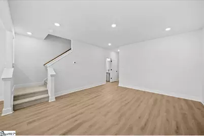 518 W Norvell Court, Spartanburg, SC 29307 - Photo 10