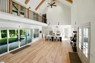 581 Paramount Dr, Seneca, SC 29678 - Photo 6