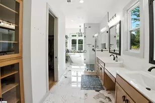 581 Paramount Dr, Seneca, SC 29678 - Photo 10