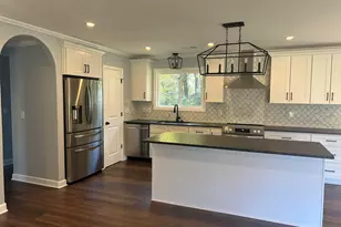 226 Lakewood Dr, Clinton, SC 29325 - Photo 10