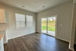 1640 Savannah Mls Dr, Spartanburg, SC 29303 - Photo 4