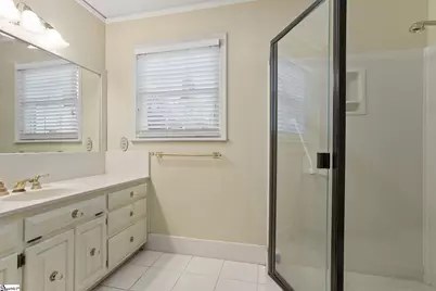 22 Hillandale Circle, Greenville, SC 29609 - Photo 16