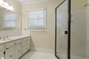 22 Hillandale Cir, Greenville, SC 29609 - Photo 16