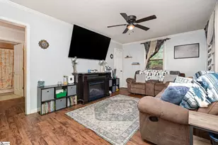 7 Edgewood St, Liberty, SC 29657 - Photo 6