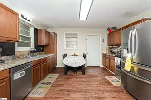 7 Edgewood St, Liberty, SC 29657 - Photo 10