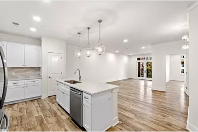 98 E McBee Avenue #Unit 303, Greenville, SC 29601 - Photo 6