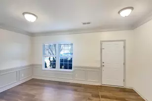 139 Castleton Cir, Boiling Springs, SC 29316 - Photo 8