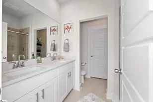 24 Sparrow Ln, Greenville, SC 29607 - Photo 18