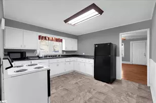 500 Blair St, Easley, SC 29640 - Photo 10