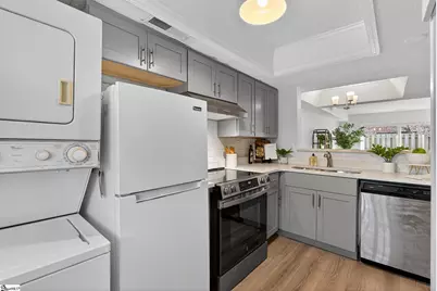 2530 E North Street #Unit 14-K, Greenville, SC 29615 - Photo 8