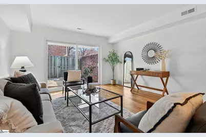 2530 E North Street #Unit 14-L, Greenville, SC 29615 - Photo 4