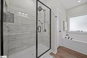 114 Lake Forest Cir, Anderson, SC 29625 - Photo 32