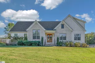 743 Brookdale Dr, Greer, SC 29651 - Photo 1