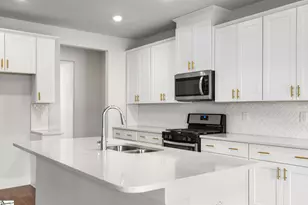 30 Shorncliffe Rd, Simpsonville, SC 29680 - Photo 10