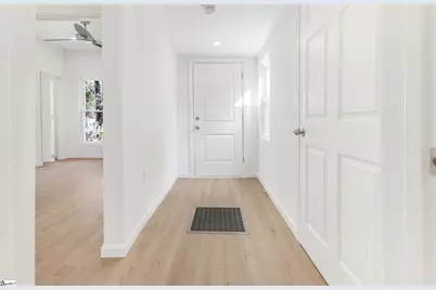 26 Pearl Street, Ware Shoals, SC 29692 - Photo 6