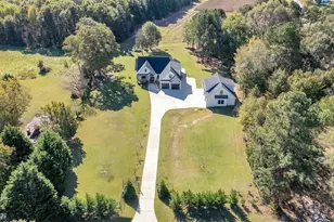 3006 Old Furnace Rd, Boiling Springs, SC 29316 - Photo 2