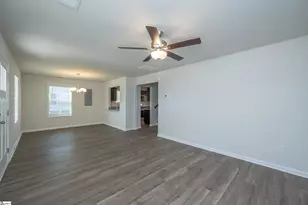 221 Waltham Ct, Greenville, SC 29617 - Photo 6