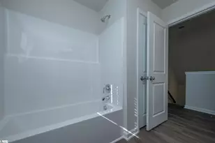 207 Waltham Ct, Greenville, SC 29617 - Photo 18