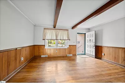 404 Reeves Drive, Simpsonville, SC 29681 - Photo 4