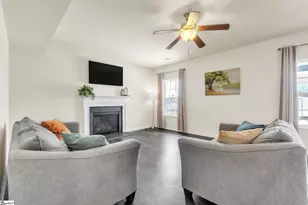 328 Bucklebury Rd, Greer, SC 29651 - Photo 8