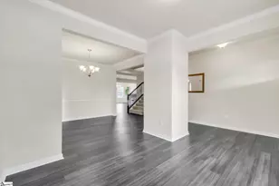 328 Bucklebury Rd, Greer, SC 29651 - Photo 4