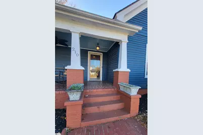 210 E Fairview Avenue, Greer, SC 29651 - Photo 2