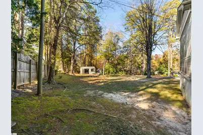 105 Wedgewood Drive, Laurens, SC 29360 - Photo 30