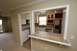 925 Cleveland St, Greenville, SC 29601 - Photo 4