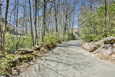 126 Columbine Way, Cleveland, SC 29635 - Photo 8