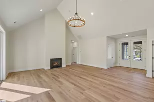 198 Valley Rd, Travelers Rest, SC 29690 - Photo 8