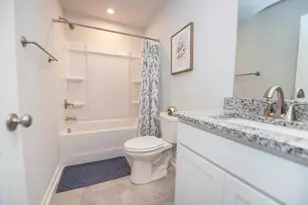 524 Winding Meadow Ln, Greenville, SC 29607 - Photo 14