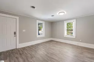 305 Frank St, Greenville, SC 29601 - Photo 6