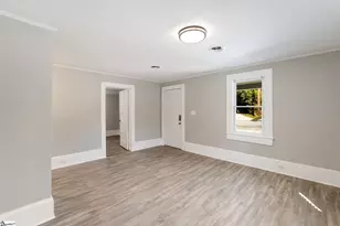 305 Frank St, Greenville, SC 29601 - Photo 8